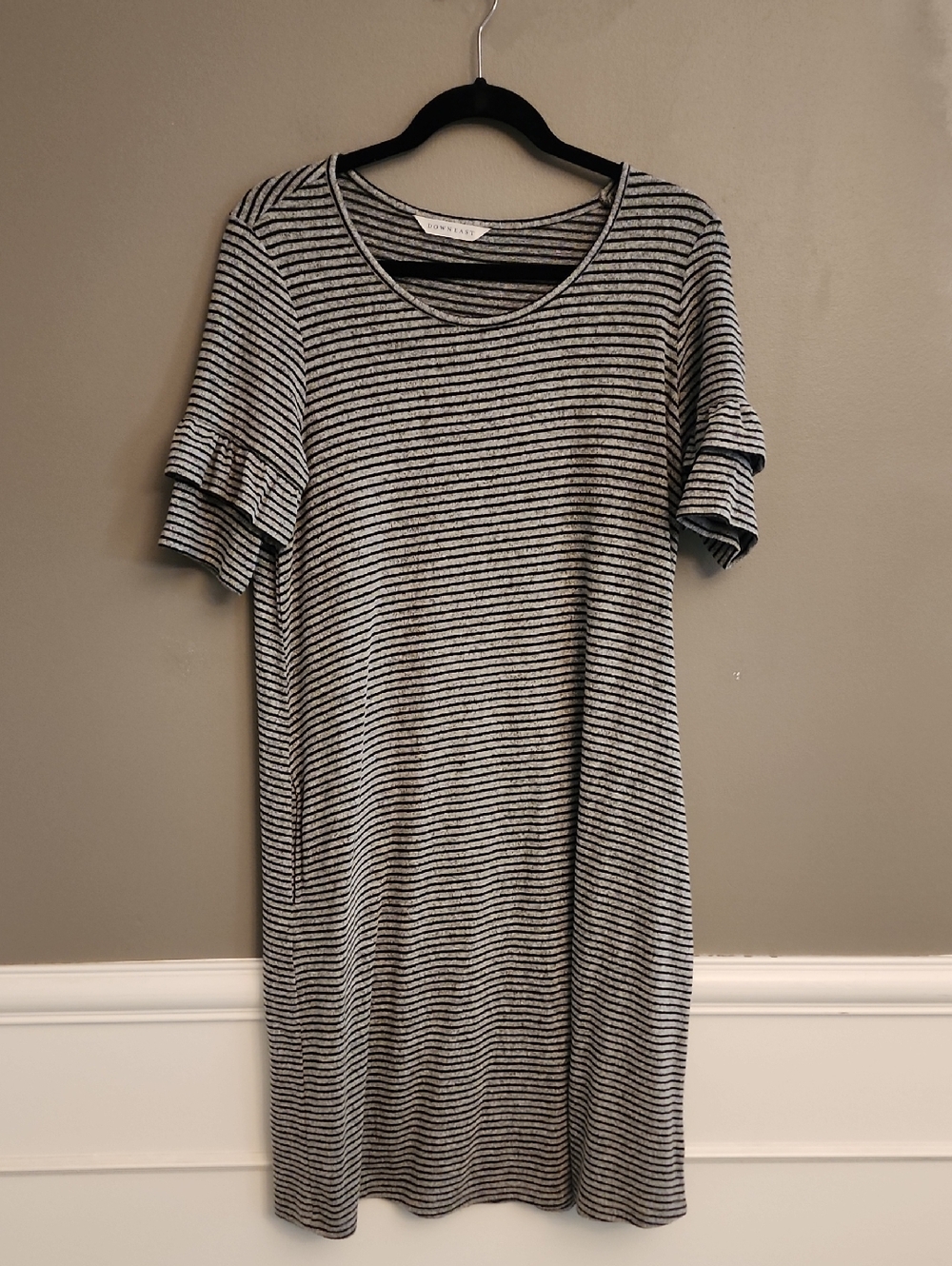 Downeast Knit Striped Ruffle Sleeve Dress - Black & White